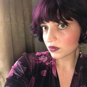 Meet your Posher, Peggy